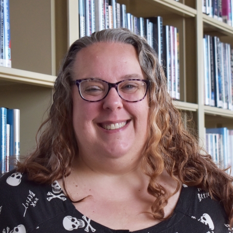 Laura Warren-Roberts headshot