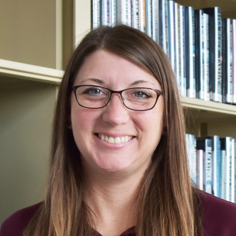 Rebecca Cox headshot